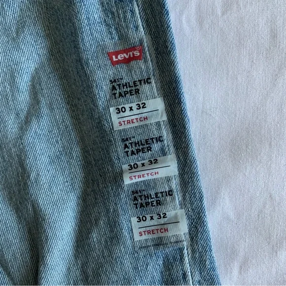 Levi’s 541 Athletic Taper Fit Mens Jeans 30x32 Light Wash Distressed Stretch NWT